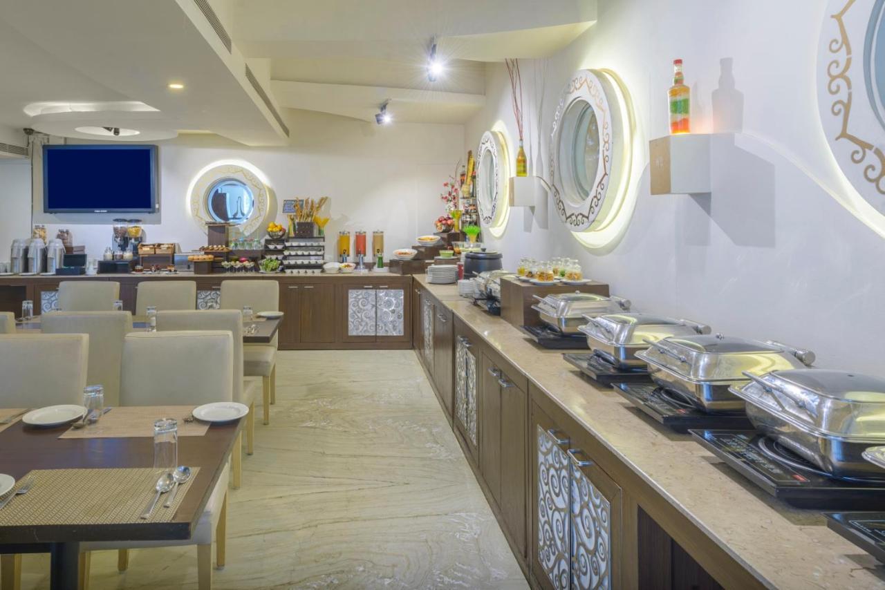 The Fern Residency - Yeshwanthpur Hotel Бангалор Екстериор снимка