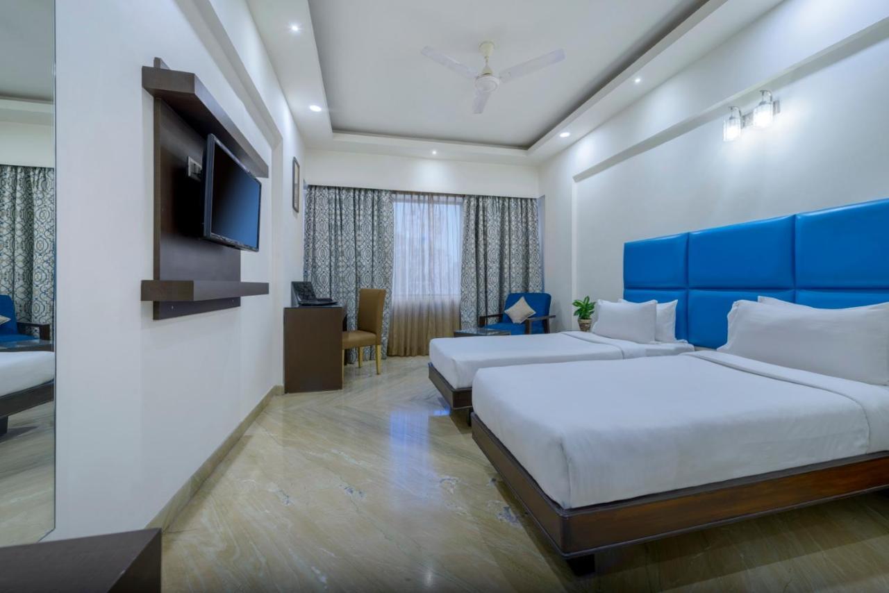The Fern Residency - Yeshwanthpur Hotel Бангалор Екстериор снимка