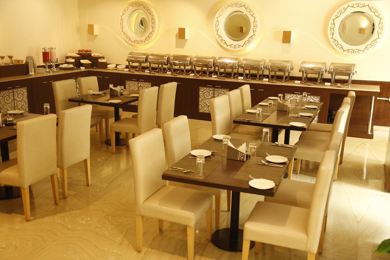 The Fern Residency - Yeshwanthpur Hotel Бангалор Екстериор снимка