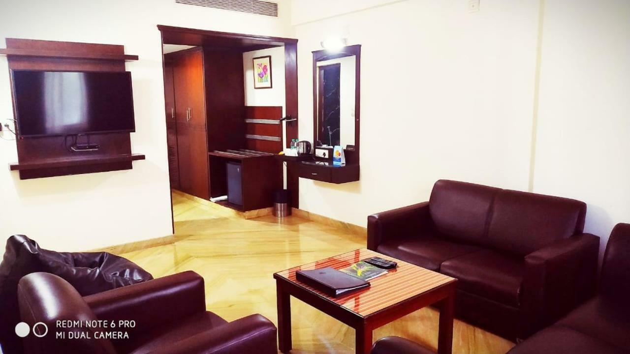 The Fern Residency - Yeshwanthpur Hotel Бангалор Екстериор снимка