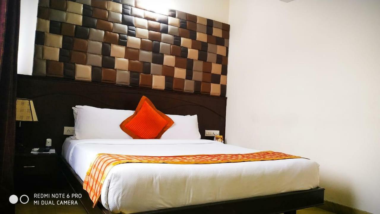 The Fern Residency - Yeshwanthpur Hotel Бангалор Екстериор снимка